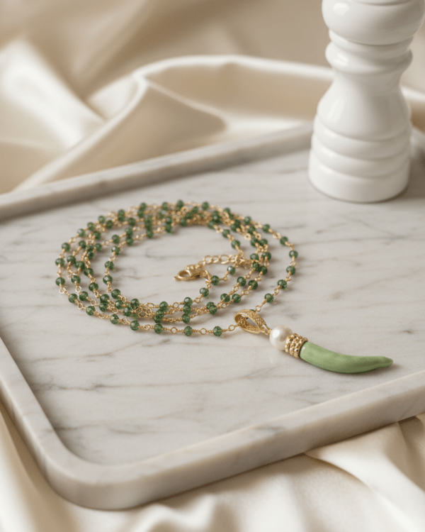 Collar peperoncino ceramica pimiento verde piedras haydee