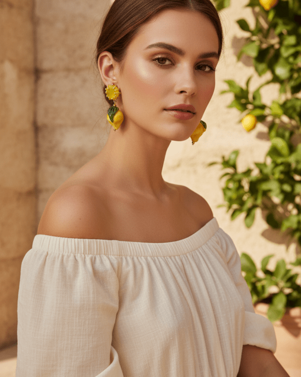 Pendientes piccolo limon modelo vestido blanco mediterraneo haydee