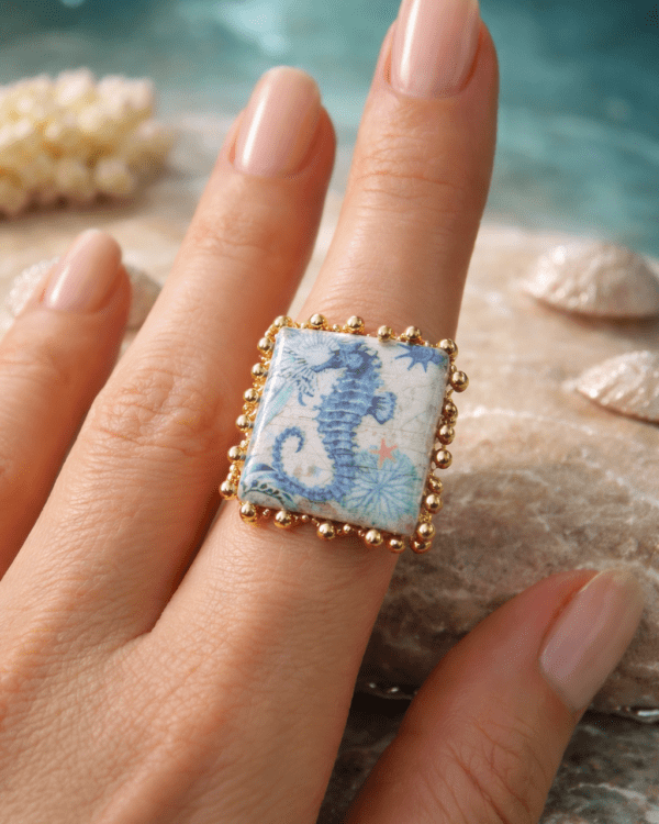 Anillo caballito mar haydee puesto playa joyeria verano